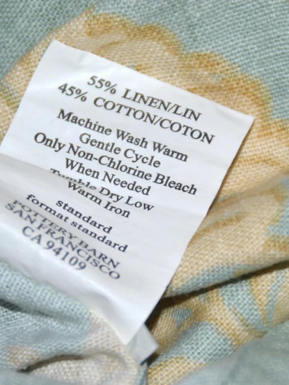 2 Pottery Barn Damask Floral 55% Linen 45% Cotton Blue/Cream/Gold STANDARD Shams